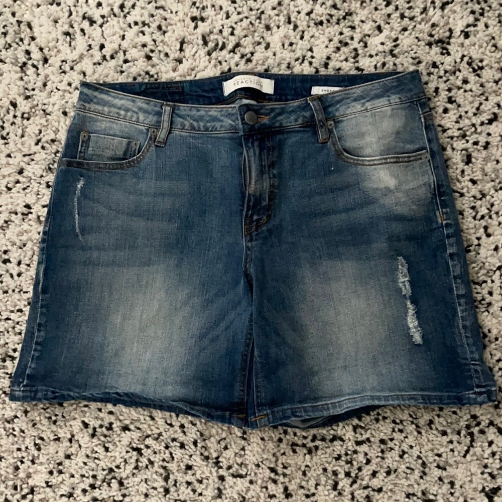 Kenneth Cole Jean Shorts